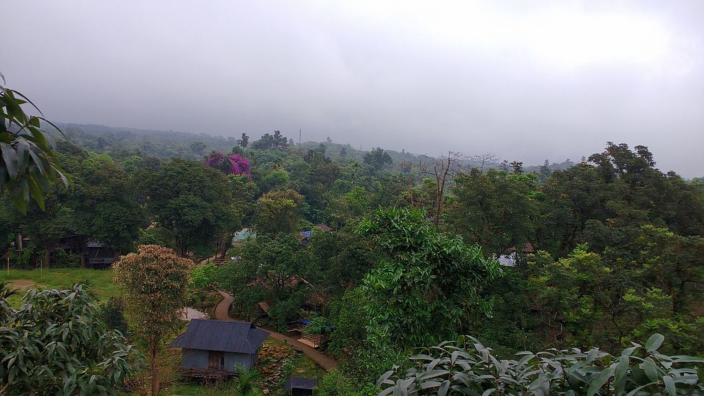 Mawlynnong_village