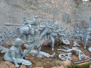 Monument_showing_the_historical_-Hari-Hor_Yuddha-_at_Agnigarh_Hill,_Tezpur