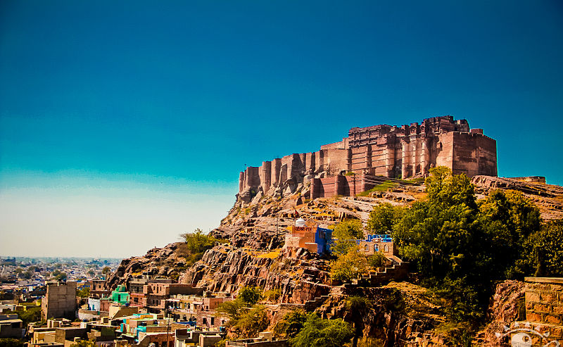 800px-The_Mehrangarh_fort